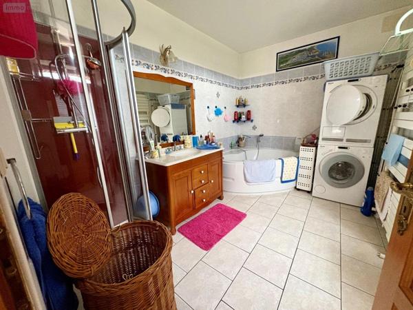 Maison de ville à vendre à Chartres dans l'Eure-et-Loir (28000), ref : 71 Maison de ville à vendre à Chartres dans l'Eure-et-Loir (28000), ref : 71 Maison de ville à vendre à Chartres dans l'Eure-et-Loir (28000), ref : 71