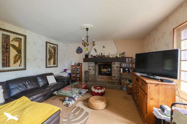 Maison à vendre 522 500 € Maurepas 7 p 210 m² DPE D