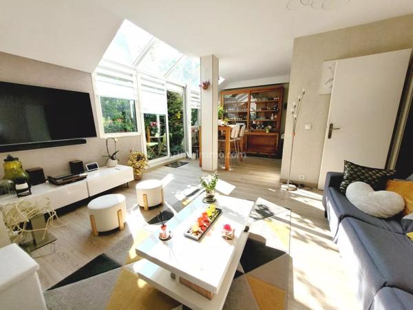 Vente Appartement 4 pièces 77 m2 à Le Plessis-Robinson