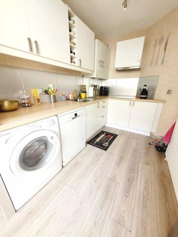 Vente Appartement 4 pièces 77 m2 à Le Plessis-Robinson