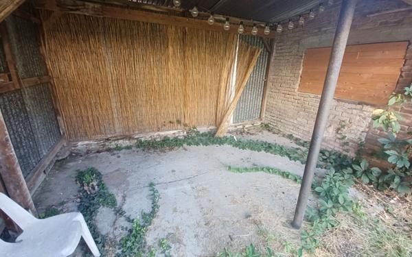 Maison à vendre    1 pièce • 100 m2 Rives