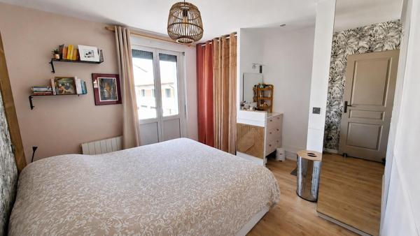 Appartement T4 rénové avec terrasse plein sud – Saint-Jean-de-Luz Fargeot