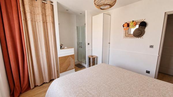 Appartement T4 rénové avec terrasse plein sud – Saint-Jean-de-Luz Fargeot