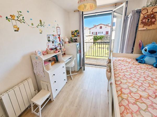 Appartement T4 rénové avec terrasse plein sud – Saint-Jean-de-Luz Fargeot