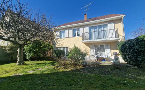 Maison à vendre    4 pièces • 75,26 m2 Vaires-sur-Marne