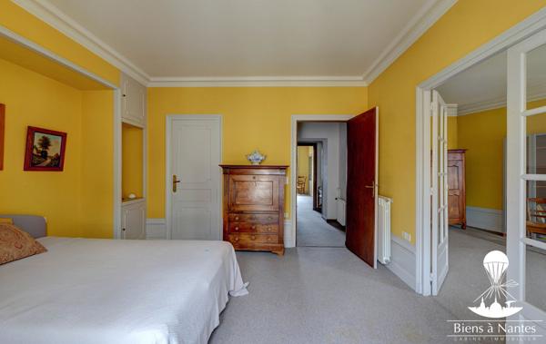Nantes Appartement T5 quartier monselet Ascenseur, parking , Nantes Nantes Appartement T5 quartier monselet Ascenseur, parking , Nantes