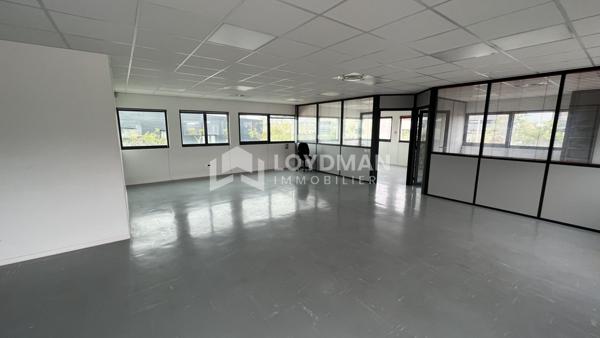 Montpellier (34080) Bureaux de 130m² avec parking en zone franche urbaine, à visiter rapidement