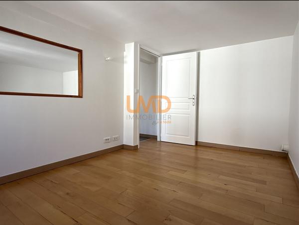 Appartement F3/4 Duplex Terrasse Grand Paris résidence récente