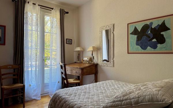 Maison à vendre    6 pièces •  Malataverne