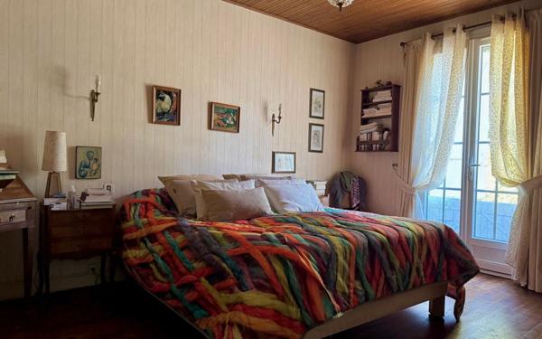 Maison à vendre    6 pièces •  Malataverne