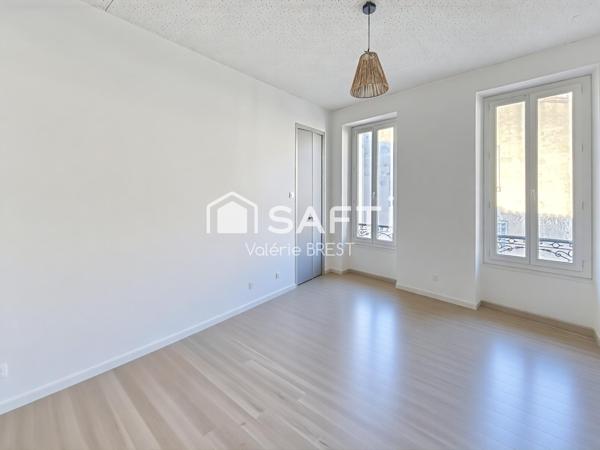 Perier Delibes-13008-type2 55m2-bail en cours.