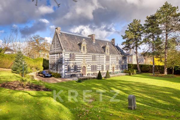 Manoir et dépendances - piscine sur 2,3 ha