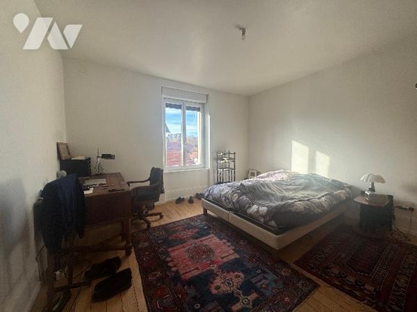 MAISON DE MAITRE 113 m2 BELFORT AVEC JARDIN ET DEPENDANCE