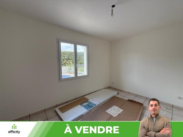 Maison
         6 pièces
        - 152 m²