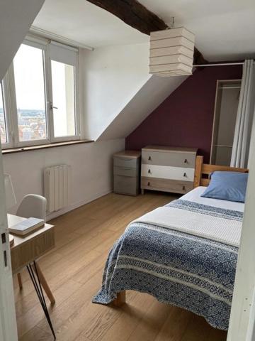 Appartement à ROUEN, 76000 - 3 pièces 85m²
