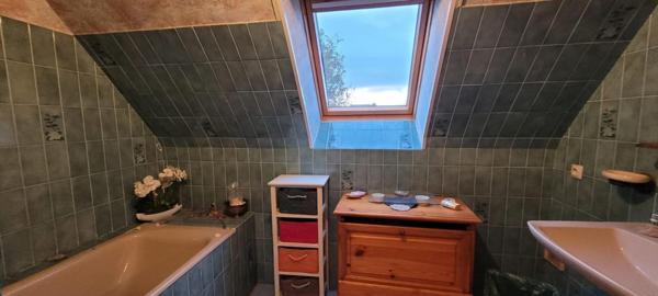 Maison à CHATEAUNEUF-D'ILLE-ET-VILAINE, 35430 - 7 pièces 162m²