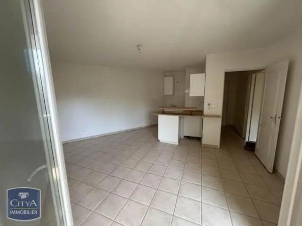 Appartement à louer 2 pièces 41.08m² La Seyne-sur-Mer (83500)