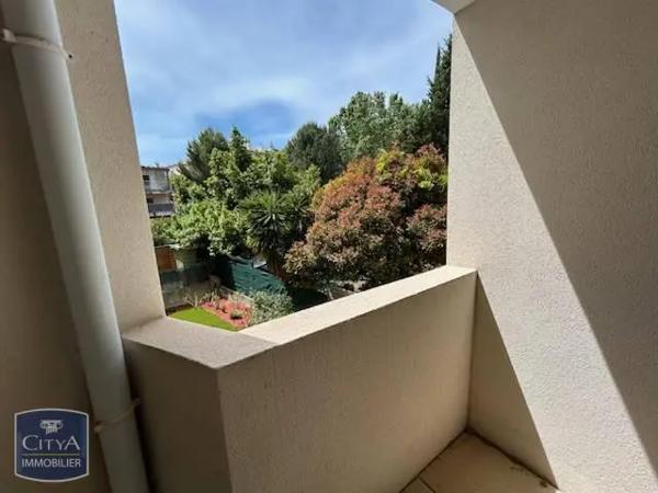 Appartement à louer 2 pièces 41.08m² La Seyne-sur-Mer (83500)