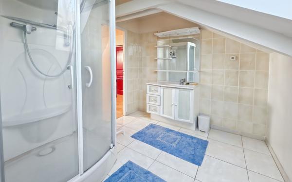 Maison à vendre    5 pièces •  Beaugency