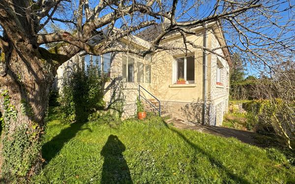 Maison à vendre    5 pièces •  Beaugency