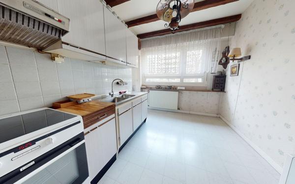 Appartement à vendre    4 pièces • 78 m2 Bischheim