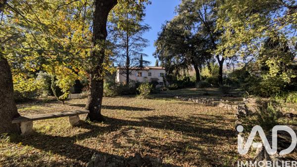 Maison à vendre 7 pièces 192 m² Le Rouret