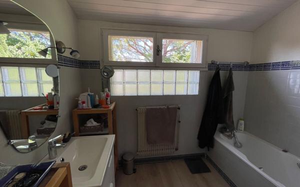 Maison à vendre    6 pièces •  Avignon