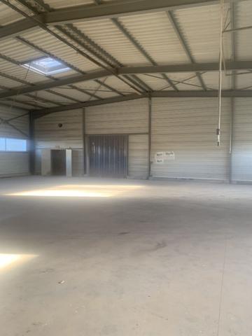 A vendre Louverné local d'activité 850 m2