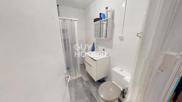 Maison de Ville - 87 m² habitables - Garage - Bon état général