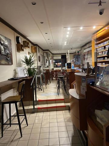 Vente                                                      Fonds de commerce
                        
                     7 pièces                                         à Nevers