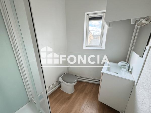 Location Studio 12.86 m² - 2-4 RUE GUTENBERG Tours 37000