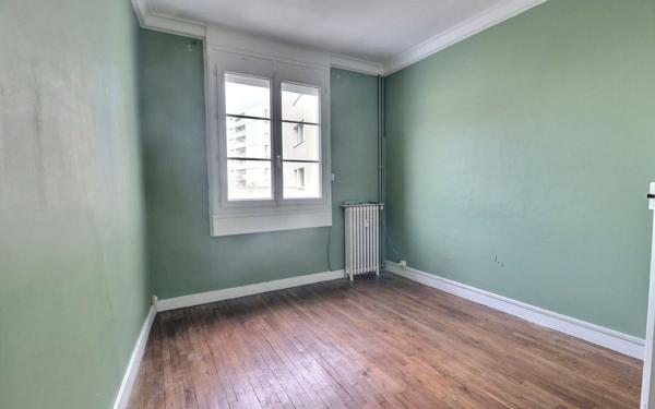 Appartement à vendre    2 pièces • 36 m2 Paris 19