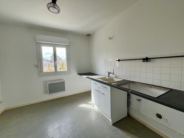 Maison 70 876 € Luçay-le-Mâle 3 p 65 m² DPE E