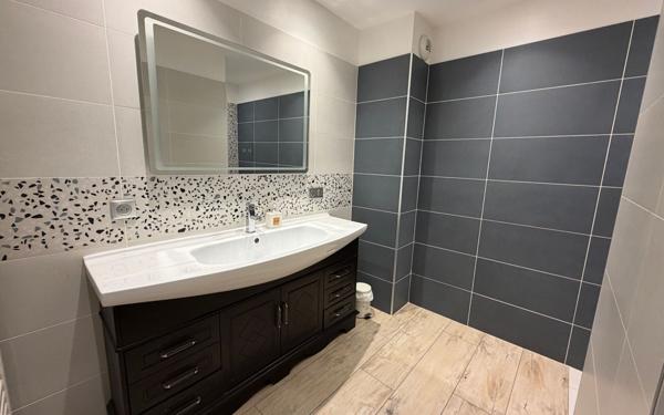 Maison à vendre    4 pièces •  Tignieu-Jameyzieu
