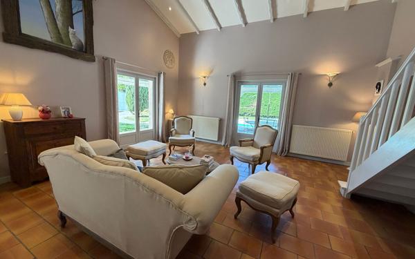 Maison à vendre    4 pièces •  Tignieu-Jameyzieu