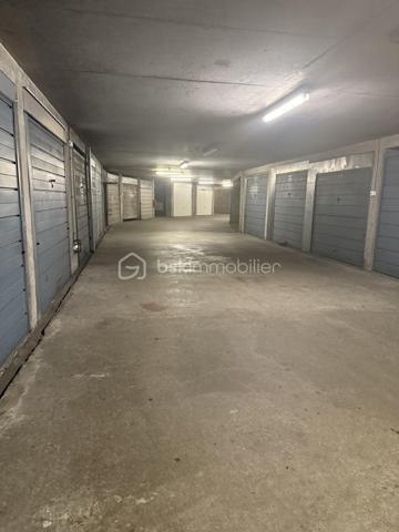 Parking de 23 m²