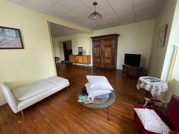 A vendre Maison à Merdrignac de 8 pièces , Axe Rennes Loudéac