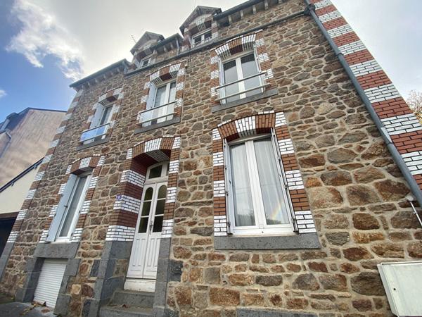 A vendre Maison à Merdrignac de 8 pièces , Axe Rennes Loudéac