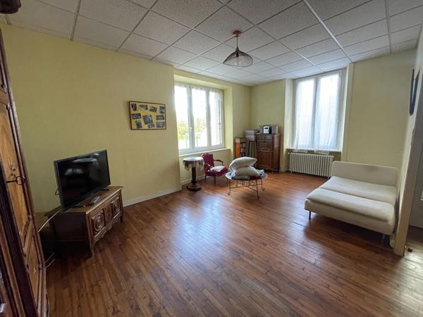 A vendre Maison à Merdrignac de 8 pièces , Axe Rennes Loudéac