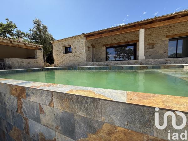 Maison à vendre 6 pièces 151 m² Goudargues