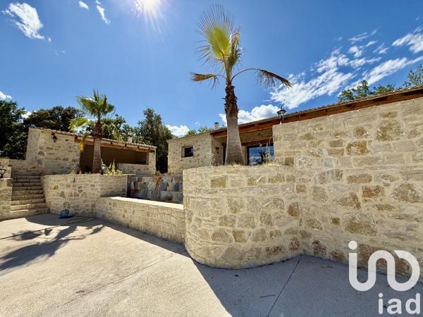 Maison à vendre 6 pièces 151 m² Goudargues