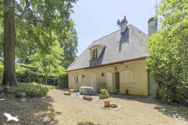Maison à vendre 625 000 € Jouars-Pontchartrain 7 p 176 m² DPE D