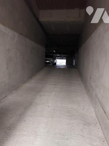 A VENDRE   8 GARAGES DINAN CENTRE