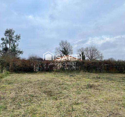 TERRAIN CONSTRUCTIBLE 1322 M2