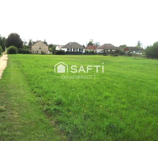 Terrain constructible de 1134m² (non viabilisé)