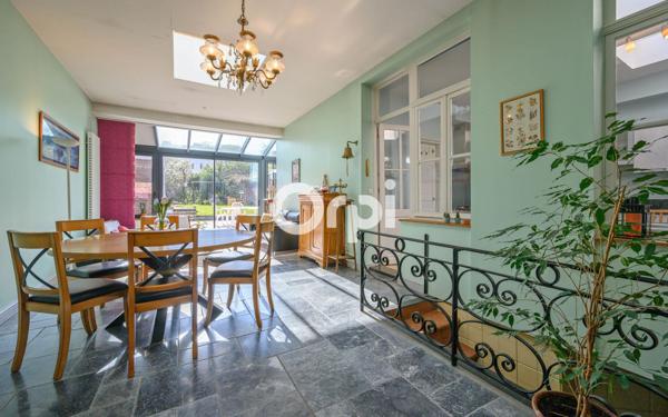 Maison à vendre    8 pièces • 320 m2 Armentières