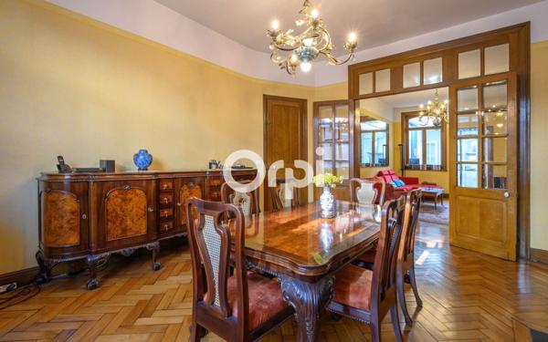 Maison à vendre    8 pièces • 320 m2 Armentières