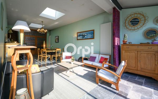 Maison à vendre    8 pièces • 320 m2 Armentières