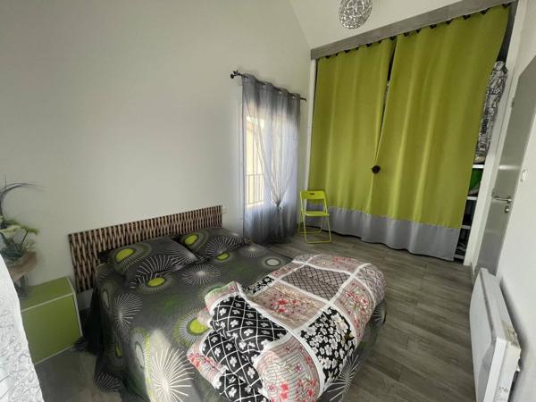 Maison de 5 chbres + studio indépendant - 201 m²