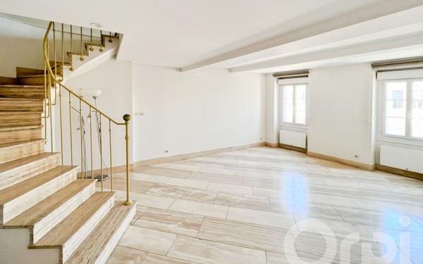 Appartement à vendre    4 pièces • 96,93 m2 Montélimar